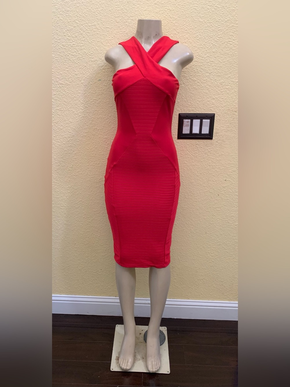 NWT ASOS Size 4 Red 🌹Sleeveless Knee Length Bodycon Dress